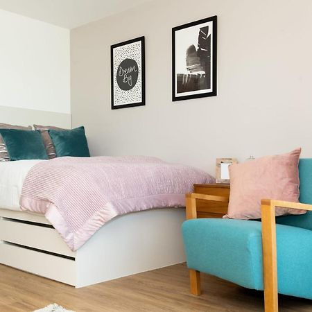 The Point - Aberdeen Appartement Buitenkant foto