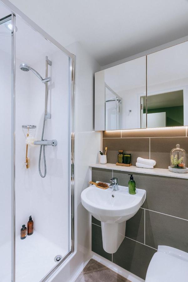 The Point - Aberdeen Appartement Buitenkant foto